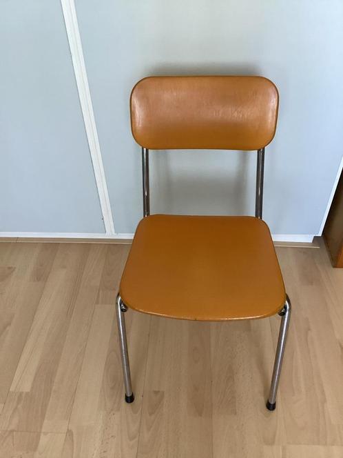 Jaren 60 stoel eetstoel geel kunstleer met chroom, metaal, Huis en Inrichting, Stoelen, Gebruikt, Eén, Kunststof, Metaal, Overige kleuren