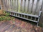 Uitschuifbare ladder, Doe-het-zelf en Verbouw, Ladders en Trappen, Ophalen, Gebruikt, 4 meter of meer