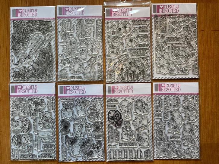 Clearly Besotted sets, zie omschrijving, blooming/flower, Hobby en Vrije tijd, Stempelen, Zo goed als nieuw, Clearstamp, Ophalen of Verzenden