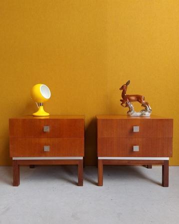 Set van 2 vintage nachtkastjes, nightstands, kastjes, Meurop beschikbaar voor biedingen