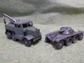 2 Militaire Dinky Toys 80A en 661 15 en19 euro Verzenden kan beschikbaar voor biedingen