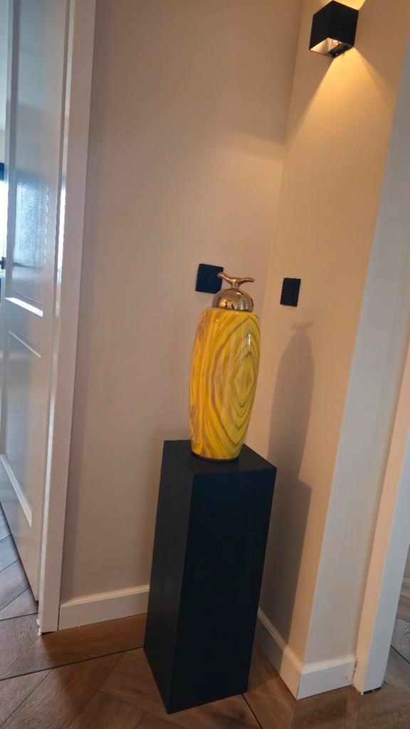 H&M piëdestal / zuil 2x | zwart, Huis en Inrichting, Woonaccessoires | Zuilen en Pilaren, Zo goed als nieuw, Ophalen