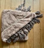 Driehoekig plaid deken bank / bed - bruin met kwastjes stola, Huis en Inrichting, Ophalen of Verzenden