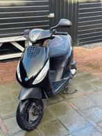 Zip piaggio 4 takt 50cc, Ophalen, Maximaal 45 km/u, Zip, Zo goed als nieuw