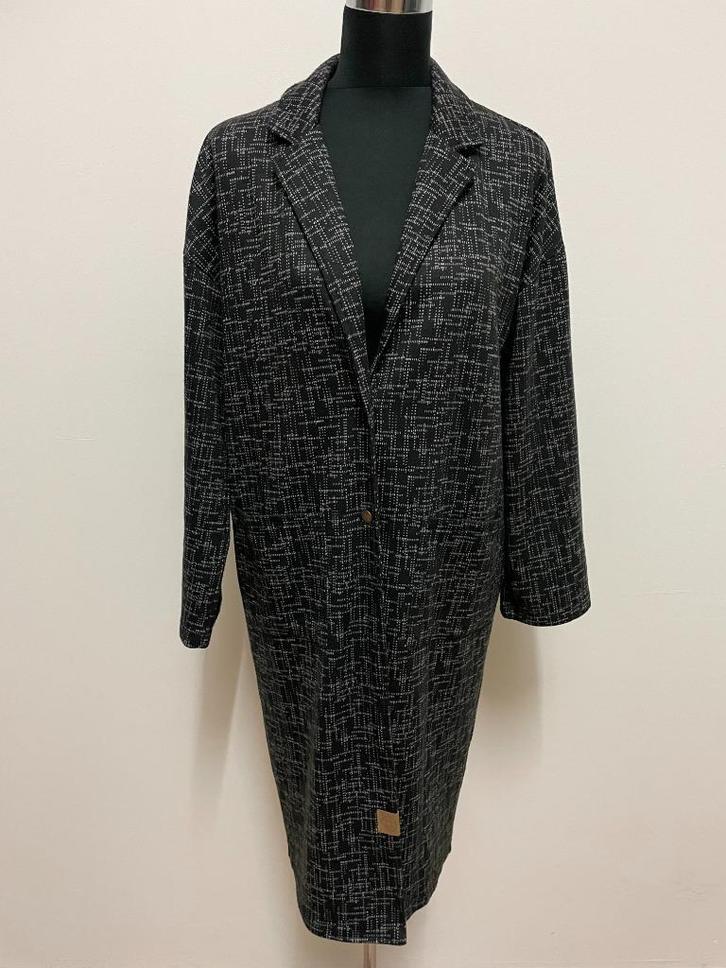 Jas21 - Zwart Zusss jasje mt 1 valt als 40-42 (1), Kleding | Dames, Jasjes, Kostuums en Pakken, Zo goed als nieuw, Maat 38/40 (M)