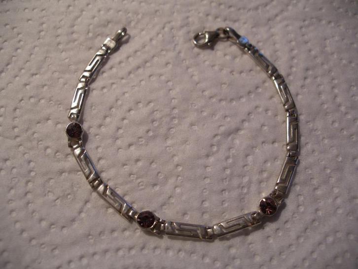 Een mooie Zilveren Meander Armband met 3 Amethist, Sieraden, Tassen en Uiterlijk, Antieke sieraden, Armband, Zilver, Met edelsteen