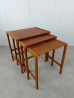 Vintage mimiset nesting tables Zweeds design, Rechthoekig, Ophalen of Verzenden, Minder dan 55 cm, Zo goed als nieuw