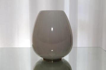 Vaas van Flora Gouda. Jaren '50 beschikbaar voor biedingen