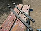 2 oude duimhengen 60 cm, Doe-het-zelf en Verbouw, Hang- en Sluitwerk, Ophalen, Gebruikt, Slot