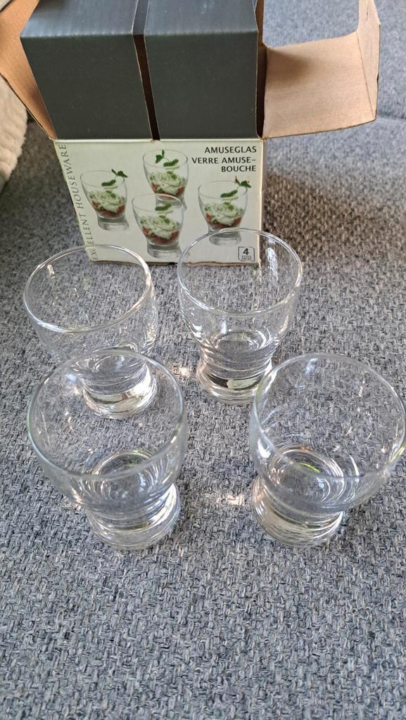 4 Amuseglaasjes - 1x gebruikt, Huis en Inrichting, Keuken | Keukenbenodigdheden, Zo goed als nieuw, Ophalen of Verzenden