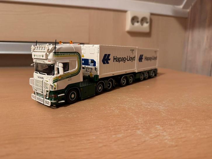 Patrick v/d Hoeven, Hobby en Vrije tijd, Modelauto's | 1:50, Zo goed als nieuw, Bus of Vrachtwagen, Tekno, Ophalen of Verzenden