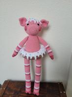 Gehaakte varken knuffel met donut en glazuur, Ophalen of Verzenden, Nieuw, Kraamcadeau