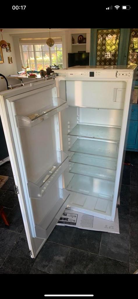 Atag Inbouw Koel-Vriescombinatie - Deur op Deur, Witgoed en Apparatuur, Koelkasten en IJskasten, Gebruikt, Met vriesvak, 150 tot 200 liter