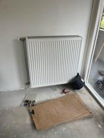 Nieuwe staat radiator, Doe-het-zelf en Verbouw, Verwarming en Radiatoren, Ophalen of Verzenden, Zo goed als nieuw