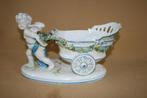 Porseleinen kar getrokken door putti gemerkt, Antiek en Kunst, Ophalen of Verzenden