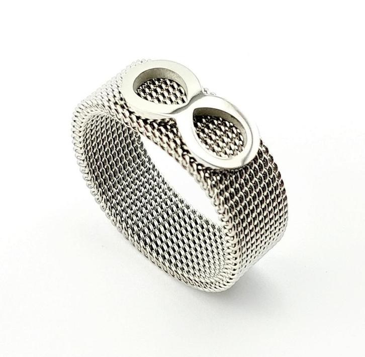 Flexibele Roestvrijstalen Infinity Ring, Sieraden, Tassen en Uiterlijk, Ringen, Nieuw, Dame, 18 tot 19, Zilver, IJzer of Staal