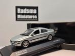 Volvo S60 - Iceblue metallic - 1:43 Minichamps, Hobby en Vrije tijd, Modelauto's | 1:43, Auto, Ophalen of Verzenden, Zo goed als nieuw