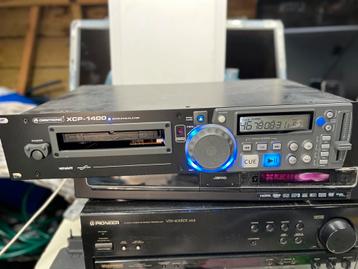 cd player mixer beschikbaar voor biedingen