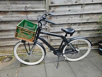 Zwarte heren/jongensfiets cortina beschikbaar voor biedingen