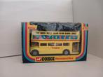 Old Corgi Toys DISNEYLAND ROUTEMASTER BUS  3INCH, Hobby en Vrije tijd, Ophalen of Verzenden, Bus of Vrachtwagen, Corgi toys 3INCH