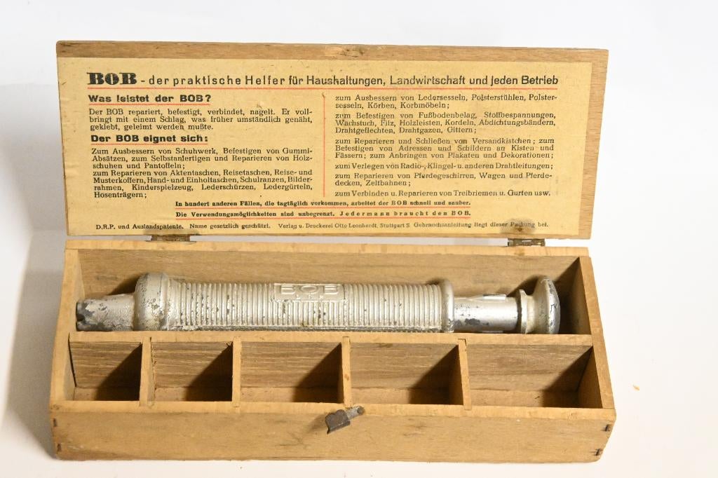 Bob DRP reparatie gereedschap nietmachine duitsland, Antiek en Kunst, Ophalen of Verzenden