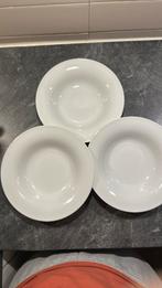 3 pasta/diepe Borden, Huis en Inrichting, Keuken | Servies, Ophalen, Gebruikt, Bord(en), Effen