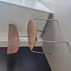 Zeer mooie stoelen Herman van Ferm Living walnoot me chroom, Huis en Inrichting, Stoelen, Ophalen, Twee, Bruin, Zo goed als nieuw