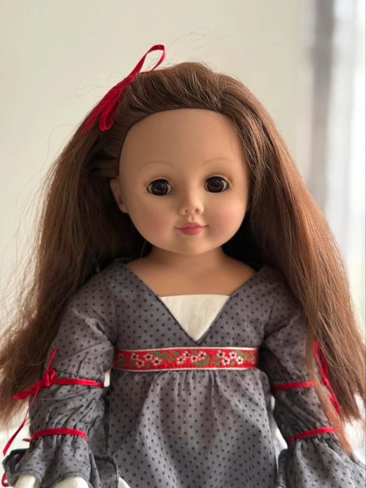 Madam Alexander pop doll uit 2008, Verzamelen, Poppen, Zo goed als nieuw, Pop, Verzenden