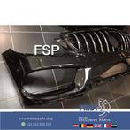 W205 C43 AMG Voorbumper + GT style Gril Mercedes C Klasse 20, Gebruikt, -, Voor, Ophalen of Verzenden