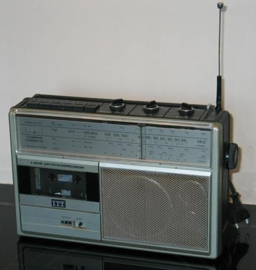 itt camping cassette 110 + transistor radio + ext ingang, Audio, Tv en Foto, Radio's, Zo goed als nieuw, Radio, Ophalen
