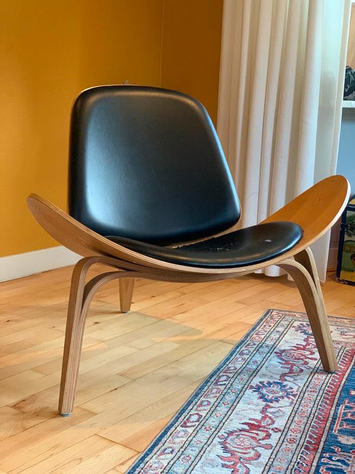 2 stoeltjes in de stijl van Carl Hansen and Son Shell Chair, Huis en Inrichting, Fauteuils, Gebruikt, 50 tot 75 cm, 75 tot 100 cm