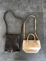 Twee tassen, Verzenden, Gebruikt, Bruin, Schoudertasje