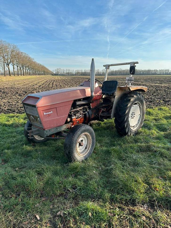 Renault 56, Zakelijke goederen, Agrarisch | Tractoren, 5000 tot 7500, Renault, tot 80 Pk, Gebruikt, Ophalen