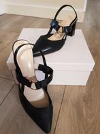 Schoenen divers, Zwart, Overige typen, Ophalen of Verzenden, Zo goed als nieuw
