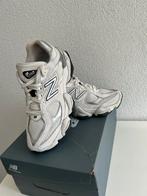 Echte new balance 9060 maat 36 te koop, Ophalen of Verzenden, Zo goed als nieuw, Sneakers of Gympen