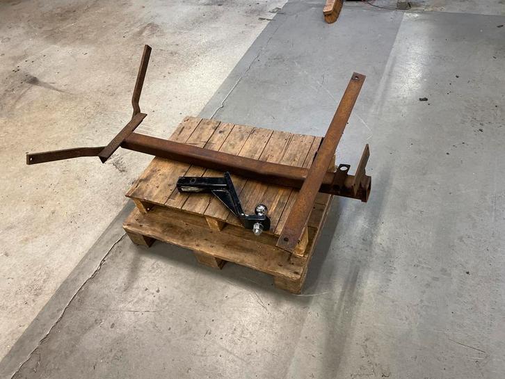 Trekhaak Chevrolet Suburban/Blazer/ pickup, Auto-onderdelen, Trekhaken, Gebruikt, Ophalen