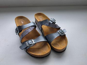 Hush puppies Slippers met zilver en glitter. beschikbaar voor biedingen