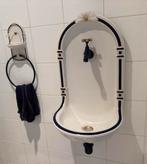 Vintage toilet en wastafel met handdoek- en toiletrolhouder, Antiek en Kunst, Ophalen