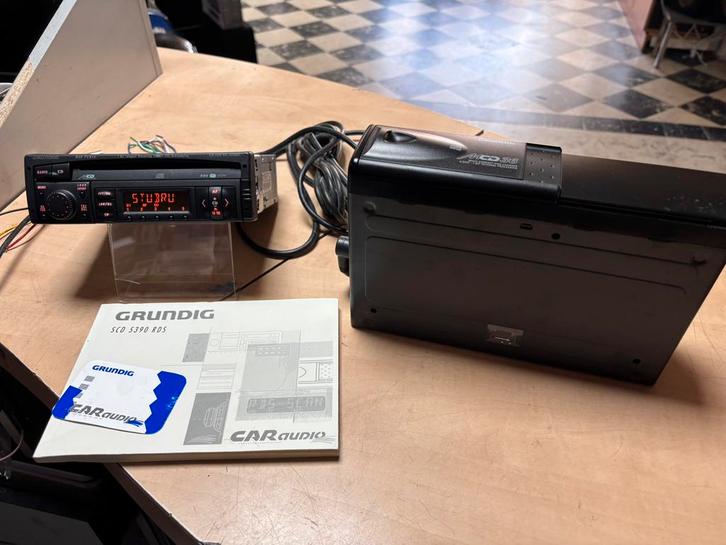 Grundig scd5390rds infomat met 6cd wisselaar, Auto diversen, Autoradio's, Ophalen of Verzenden