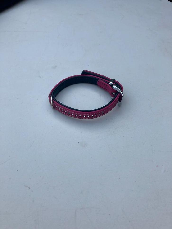 Leren halsband (verstelbaar) met strass steentjes mt XS roze, Dieren en Toebehoren, Hondenhalsbanden en Penningen, Zo goed als nieuw