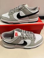 Nike Dunk Low Light Iron Ore (W) maat 38, Kleding | Dames, Schoenen, Nike, Nieuw, Ophalen of Verzenden, Sneakers of Gympen