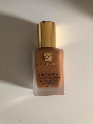 Estee Lauder Double Wear Foundation - Amber Honey beschikbaar voor biedingen