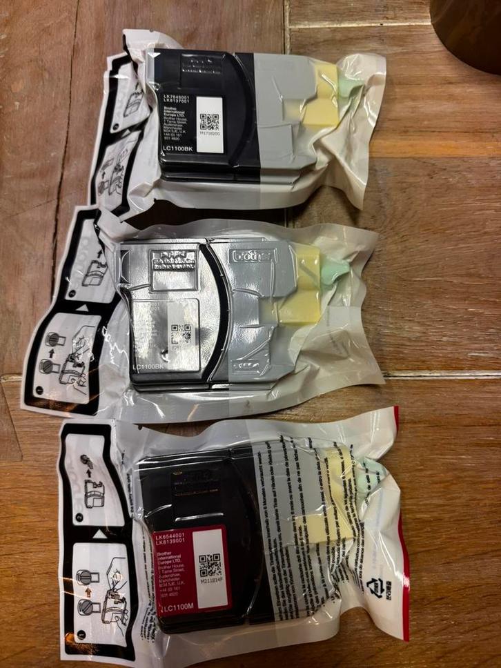 Originele Brother inktcartridges LC1100BK & LC1100M, Computers en Software, Printerbenodigdheden, Nieuw, Ophalen of Verzenden