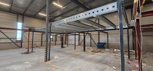 Entresolvloer/ verdiepingsvloer, gebruikt ca. 10x5 = 50m2., Zakelijke goederen, Kantoor en Winkelinrichting | Magazijn, Stelling en Opslag