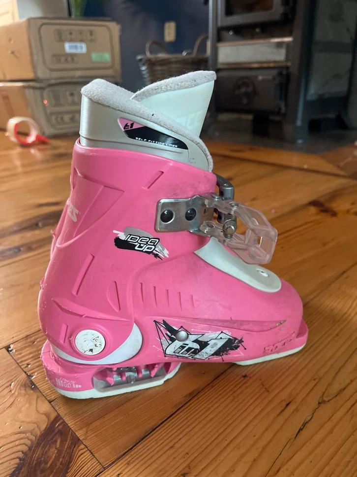 Roces Skischoen verstelbaar kind (24-29 EU), (16-18,5), Sport en Fitness, Skiën en Langlaufen, Gebruikt, Schoenen, Overige merken