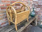 rotan lectuurbak  vintage, Huis en Inrichting, Woonaccessoires | Krantenbakken en Lectuurbakken, Ophalen of Verzenden, Gebruikt
