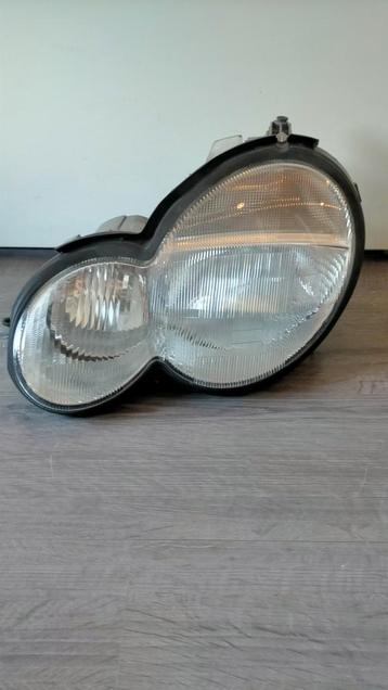Nieuwe koplamp compleet Mercedes C 200 W 203 beschikbaar voor biedingen