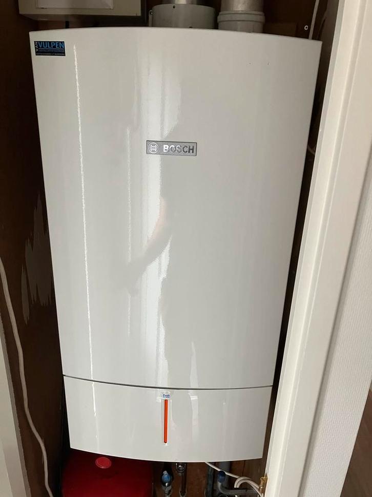Te koop: Bosch 35 HRC Ketel - IZGSt, Doe-het-zelf en Verbouw, Geisers en Boilers, Gebruikt, Boiler, Propaan of Butaan, Minder dan 20 liter
