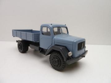 Magirus Deutz kipper  ''  Conrad modelle '' beschikbaar voor biedingen
