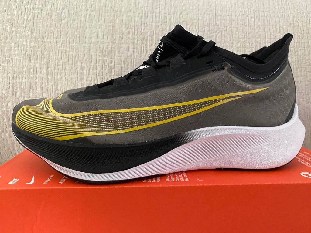 Nike Zoom Fly 3 Running Shoes Nieuw in Maat 42, Sport en Fitness, Loopsport en Atletiek, Nieuw, Ophalen of Verzenden, Hardlopen